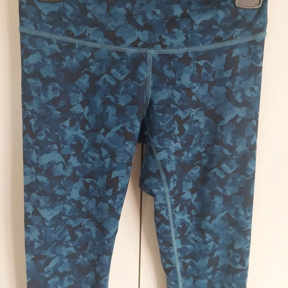 Lululemon "Wunder Under" Full length printed leggings blue sz 4 Yoga Athleisure - Picture 6 of 9